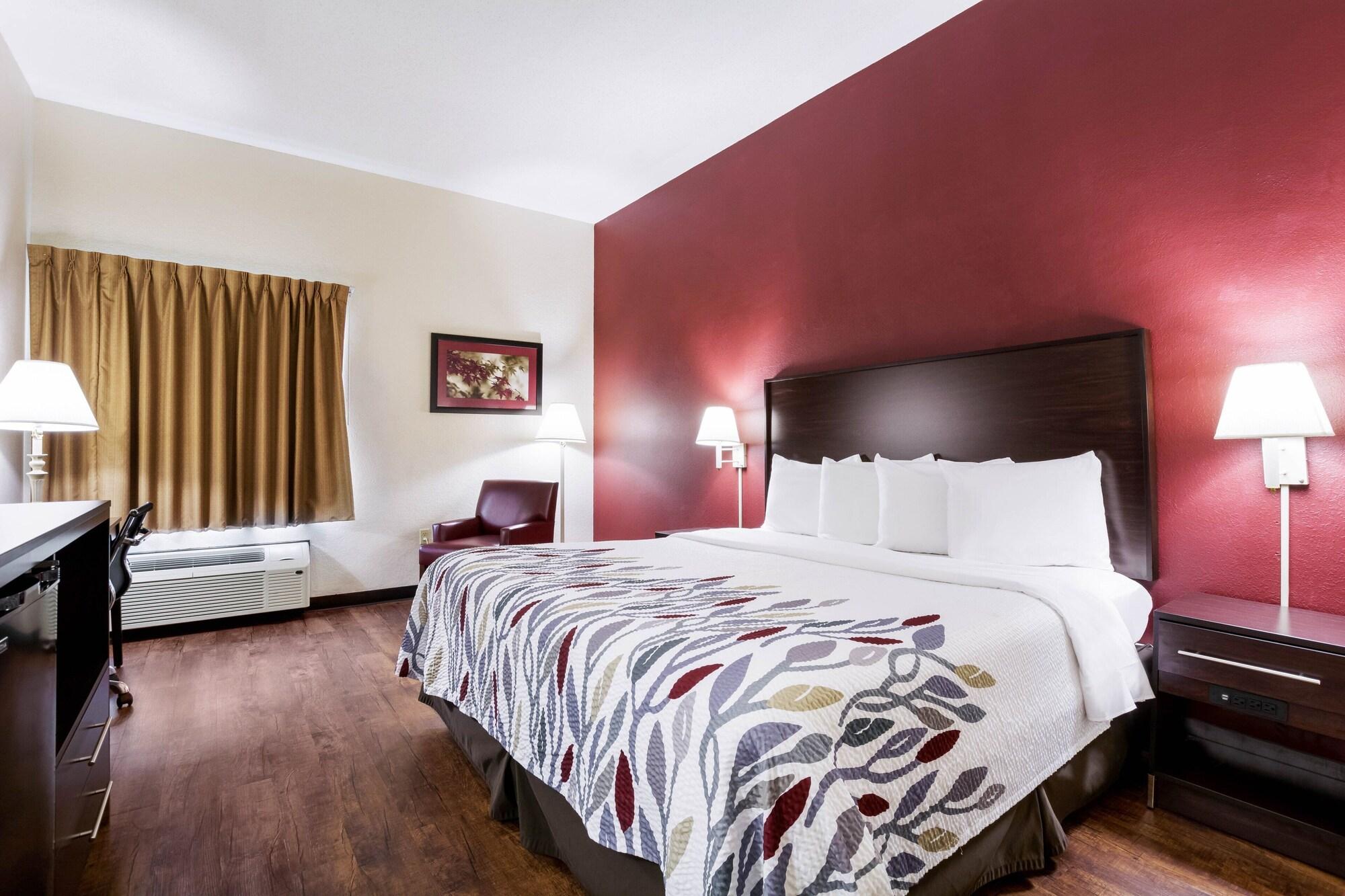 Motel Red Roof 2*