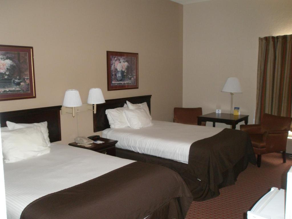 Motel Red Roof 2*