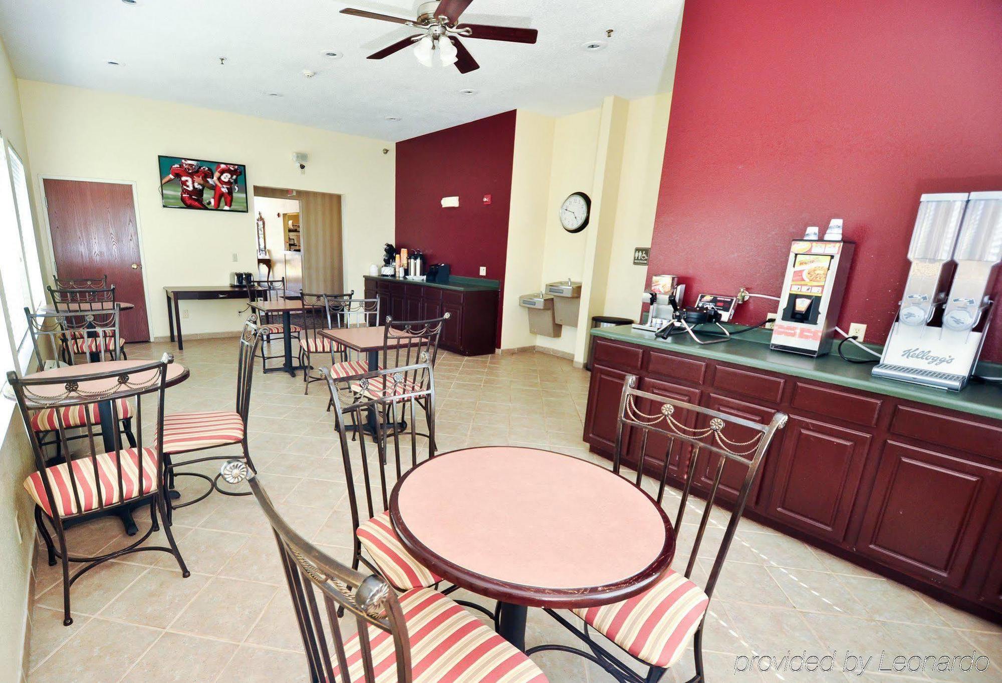 Red Roof Motel 2*